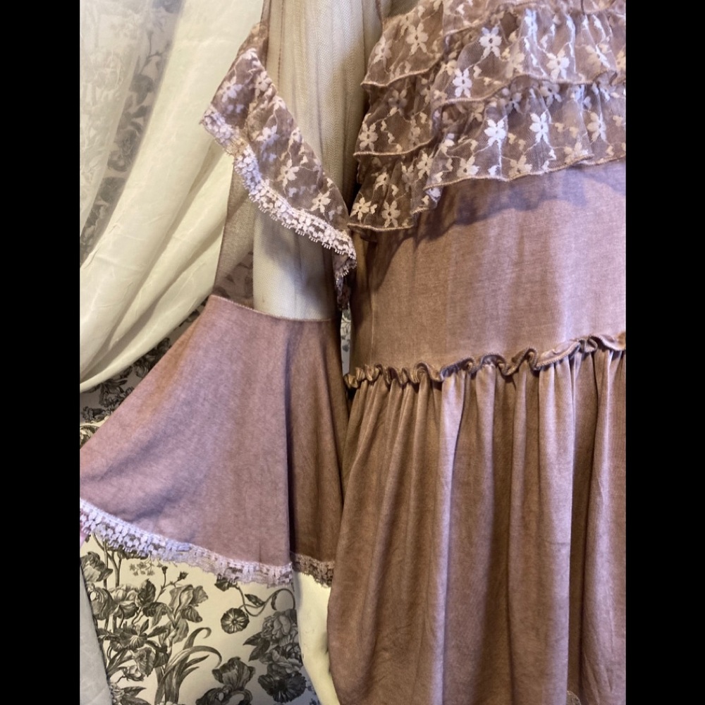 One left! Host pick POL cocoa ruffled babydoll top - Picture 6 of 10